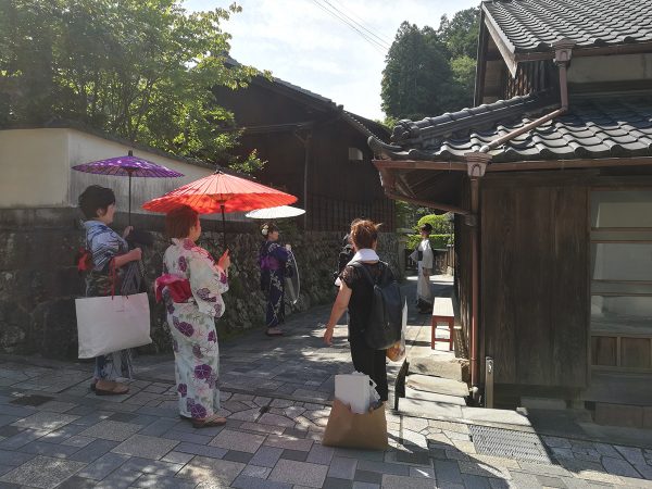 宇津ノ谷峠